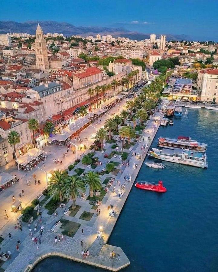 Апартаменты Split Seaside Darling Экстерьер фото